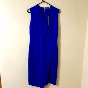 Brand new. Beautiful blue